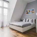 Apartment Living *